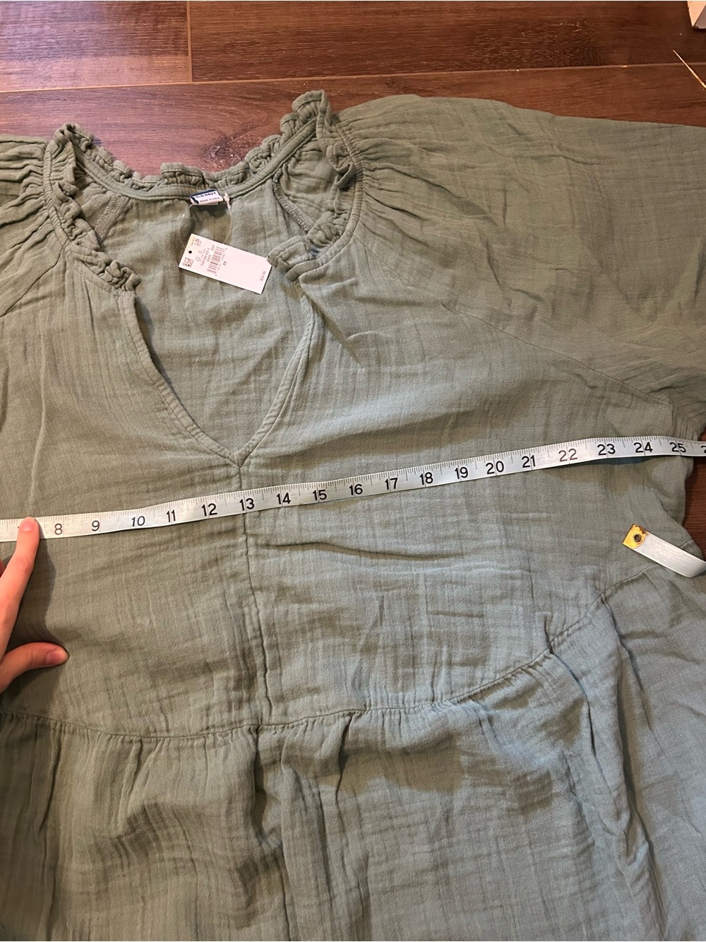 Old Navy Sage Green V-Neck Short Sleeve Dress - Picture 7 of 8